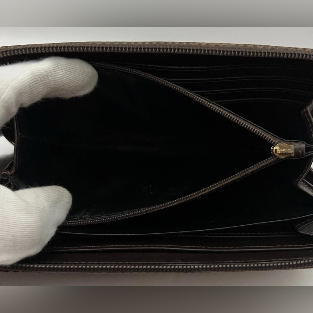 Vivienne Westwood Embossed Black Long Wallet Zip Around Gold Orb w/ Brown rimmed - Picture 11 of 15